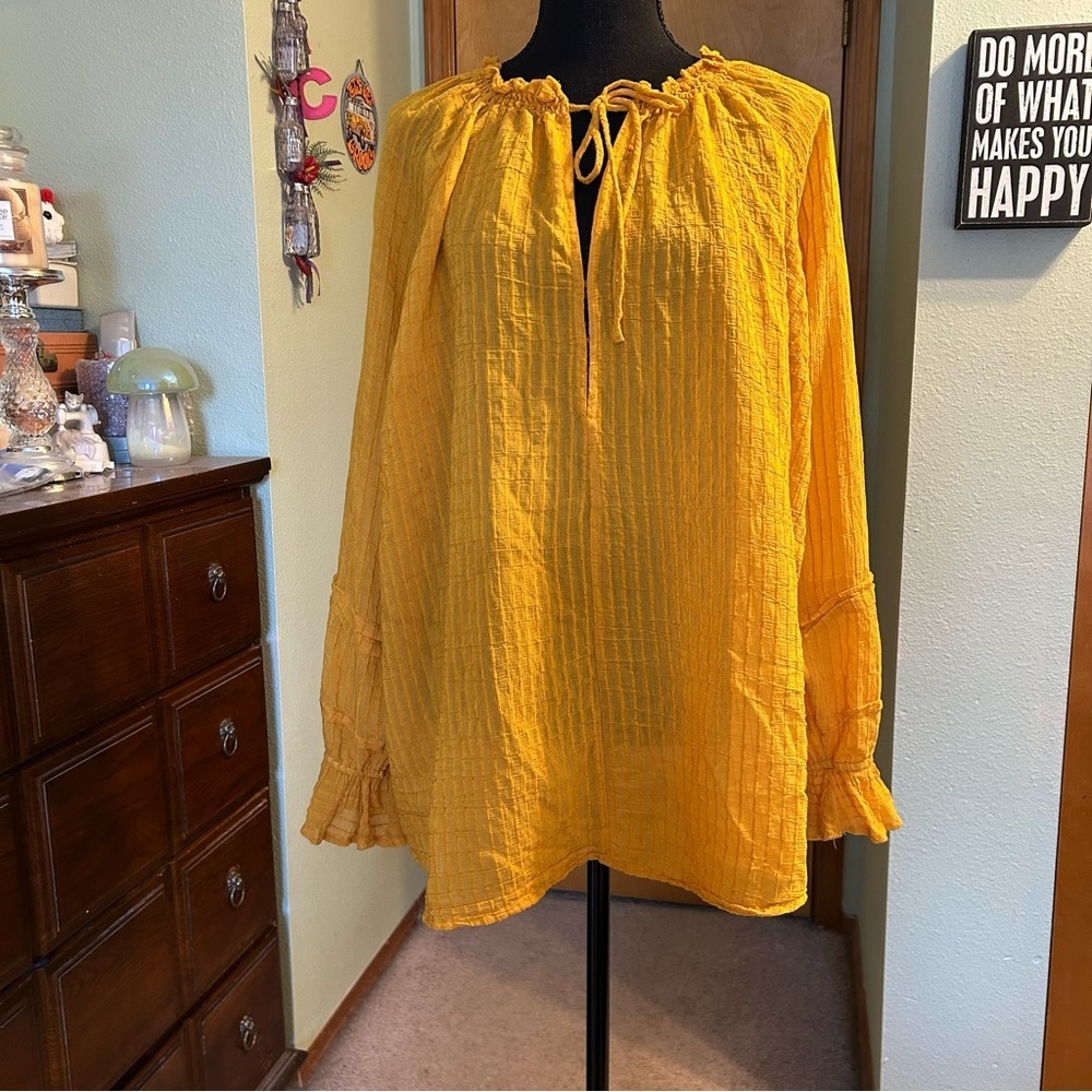 Torrid Stripe Gauze Lace Up Peasant top mustard yellow size 3(X) cottagecore